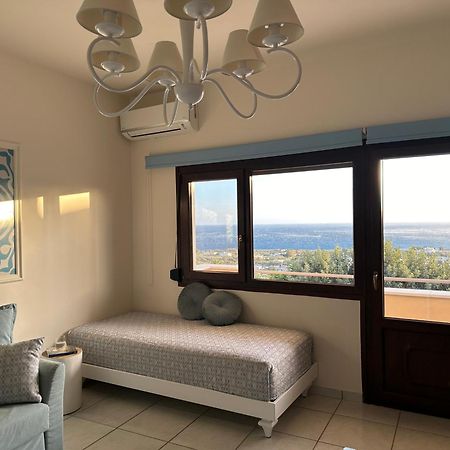 Nari Nari Apartment Куцунари Екстериор снимка