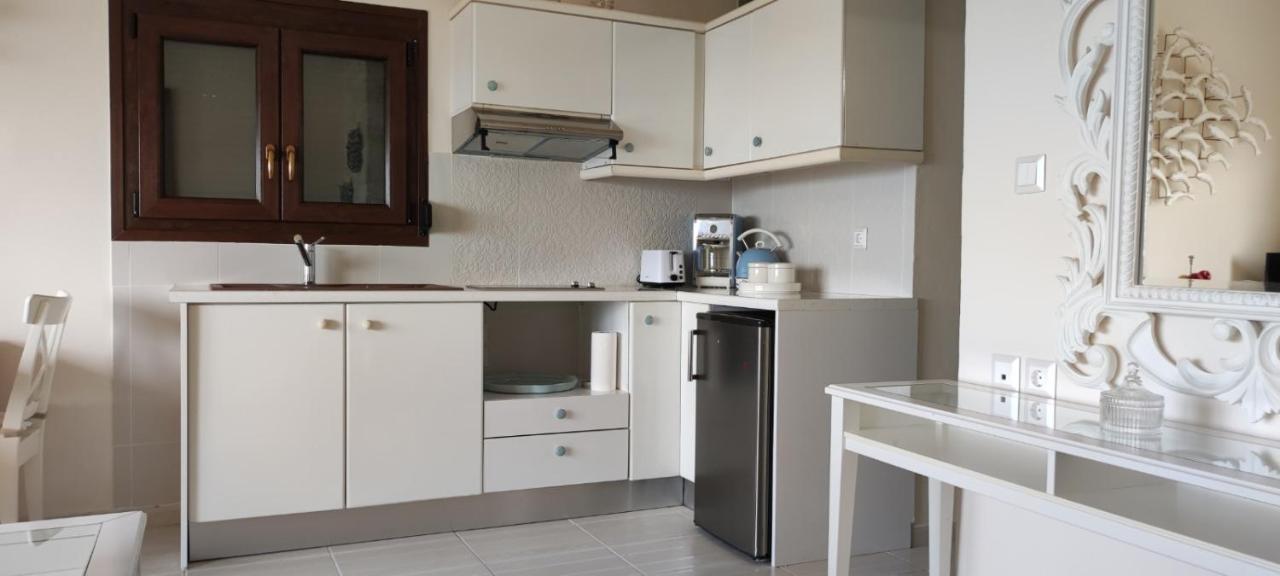 Nari Nari Apartment Куцунари Екстериор снимка
