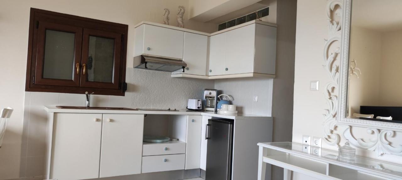 Nari Nari Apartment Куцунари Екстериор снимка